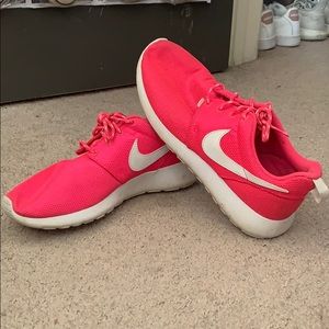 Hot pink nike roshes (size 6.5Y)